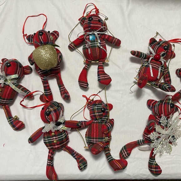 5 handmade plaid teddy bear Christmas ornaments. - Picture 2 of 6